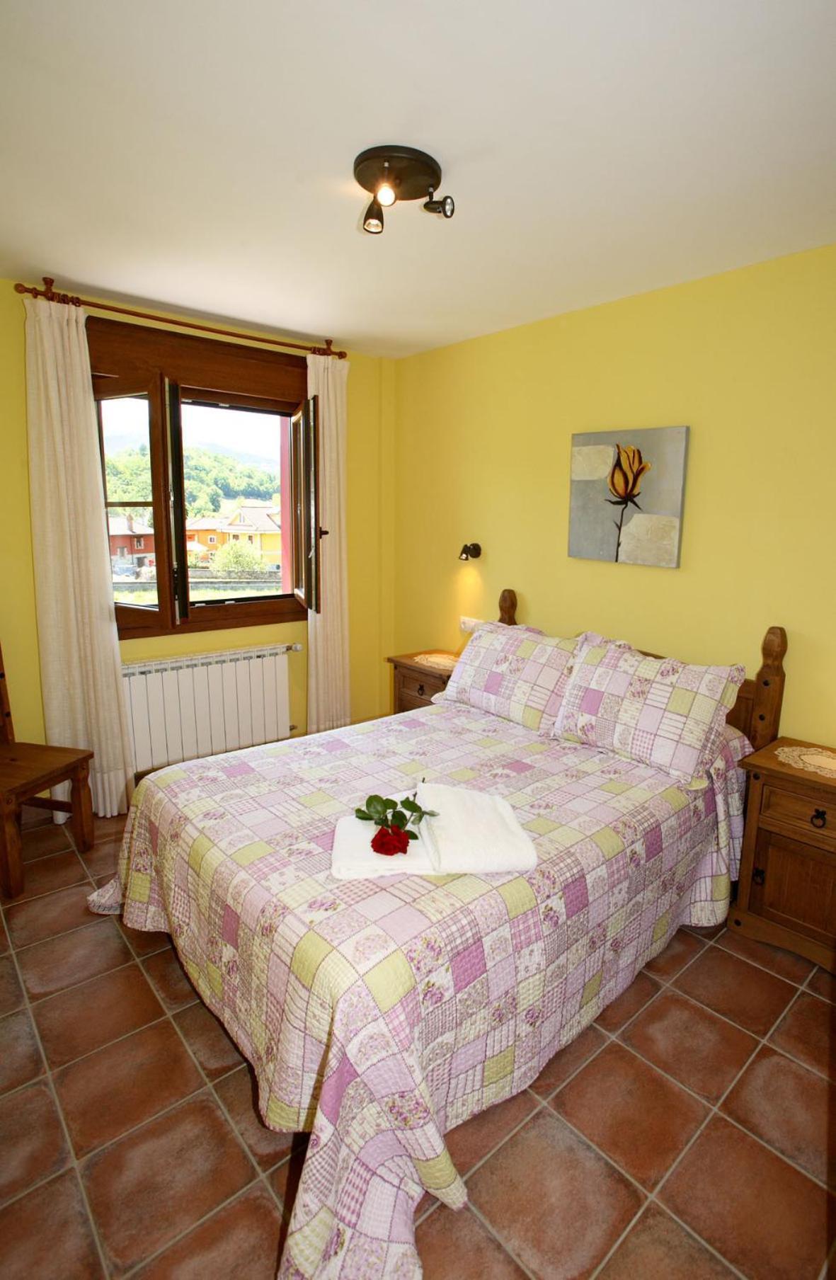 Apartamentos Rurales La Vina Onís Exterior foto